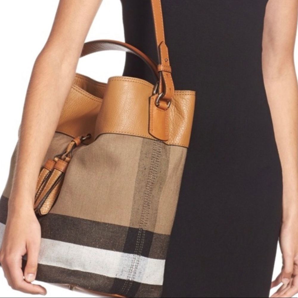 Medium Burberry Ashby handbag